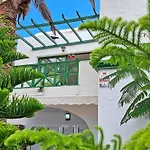 Palm Garden By Interhome קוסטה קלמה